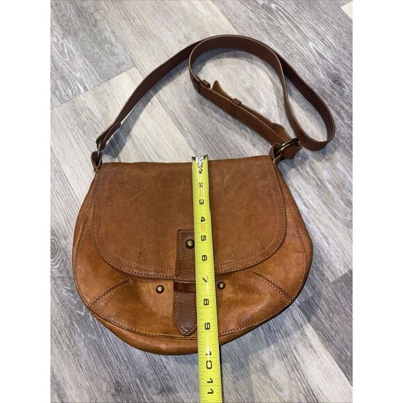 Lucky Brand Brown Goat Leather Saddle Bag Crossbody Purse Boho Classic - Picture 3 of 9